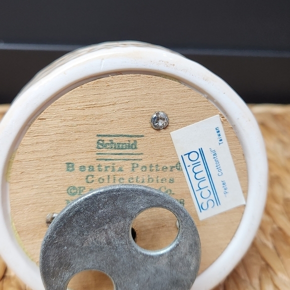 SCHMID | "Peter Cottontail Musical Collectible Vintage - Picture 8 of 10